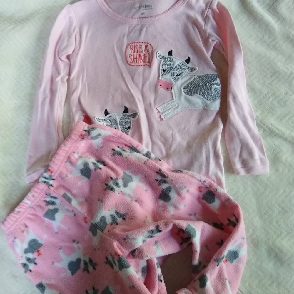 Pajama set with cows and fleece pants